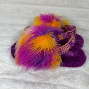UGG Fluff Yeah Tie Dye Slide Slippers Size 4 Youth/ 6 Women